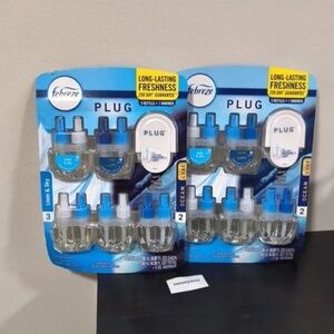 Febreze PLUG Air Freshener Refills Linen and Sky & Ocean 5pk refill + warmer, x2